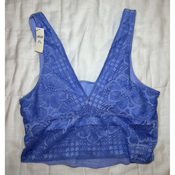AERIE‎ Blue Lace Back Crop Tank with Built in Shelf Bra SIZE MEDIUM NWT - Picture 2 of 8